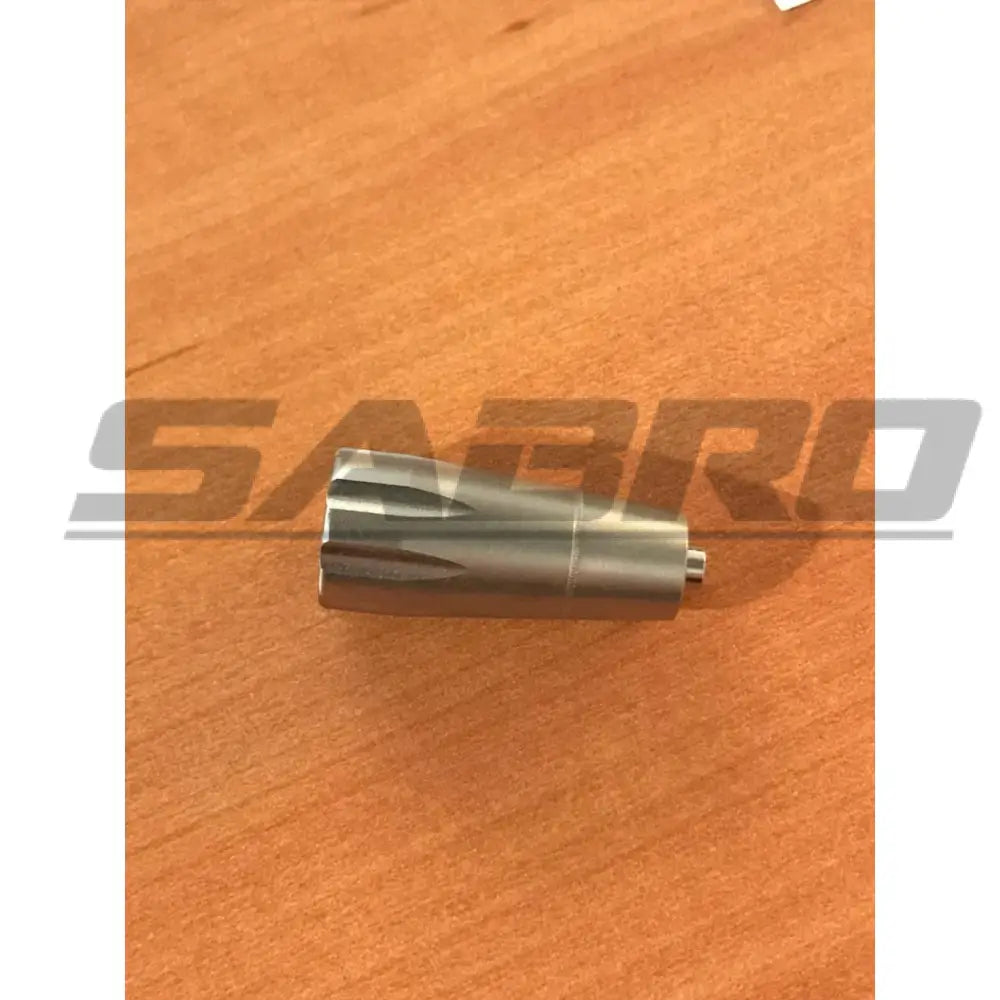 Adaptor for connecting Luer Lock Cannula to Nouvag Liposurg Device