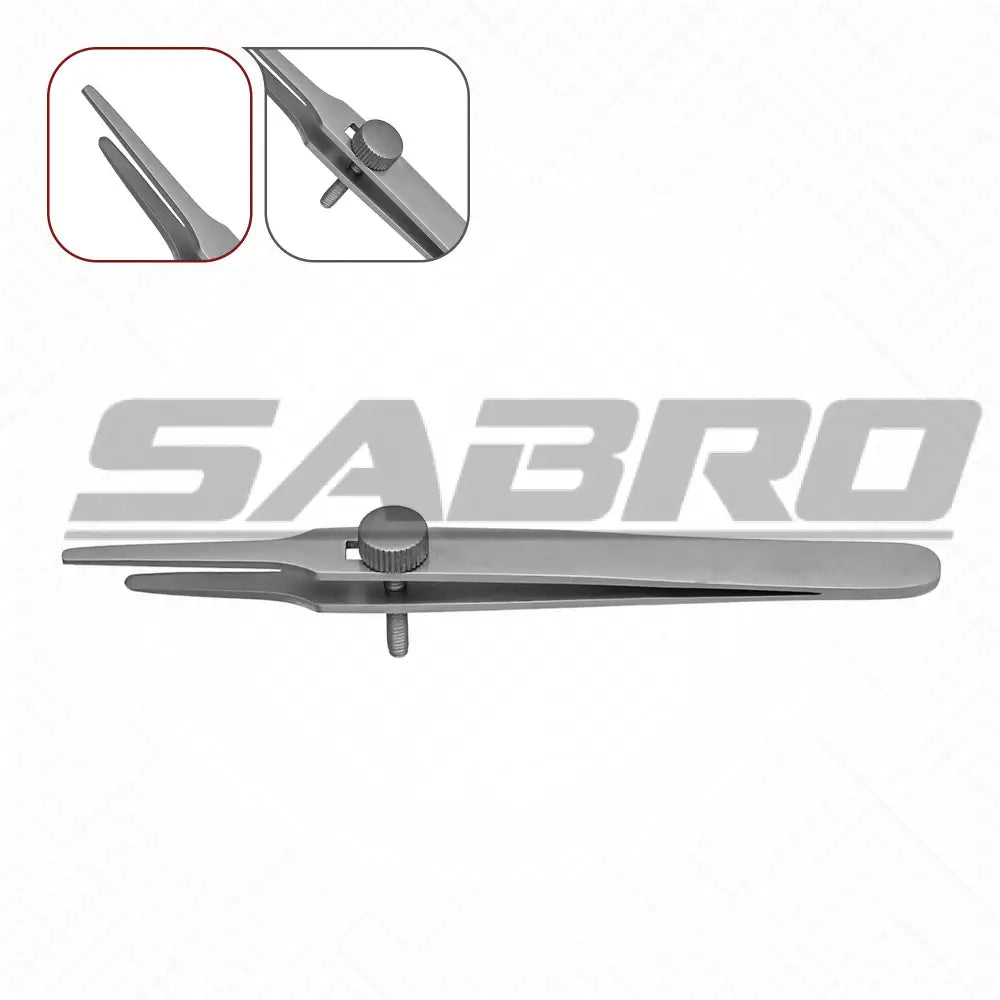 Bracket Aligner With Screw Adjustment